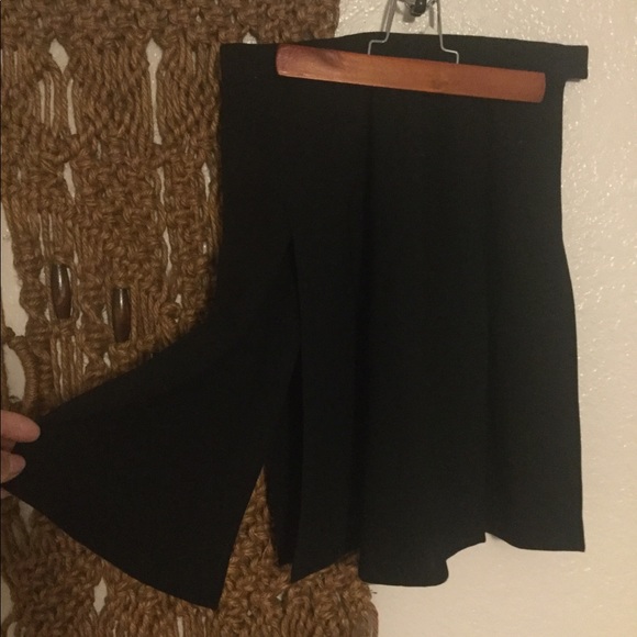 Vintage Chanel skirt - Picture 4 of 5